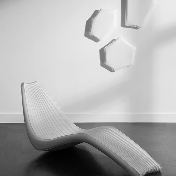 Steel In Rotation Chaise Long